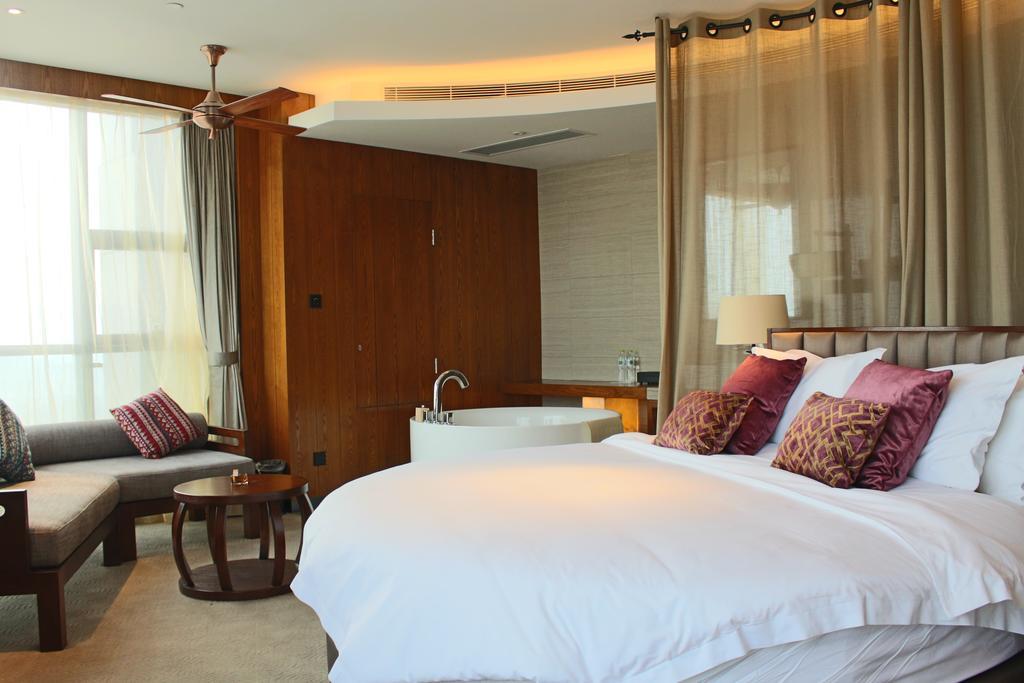 Ssaw Boutique Hotel Delan Mogan Mountain Deqing Camera foto