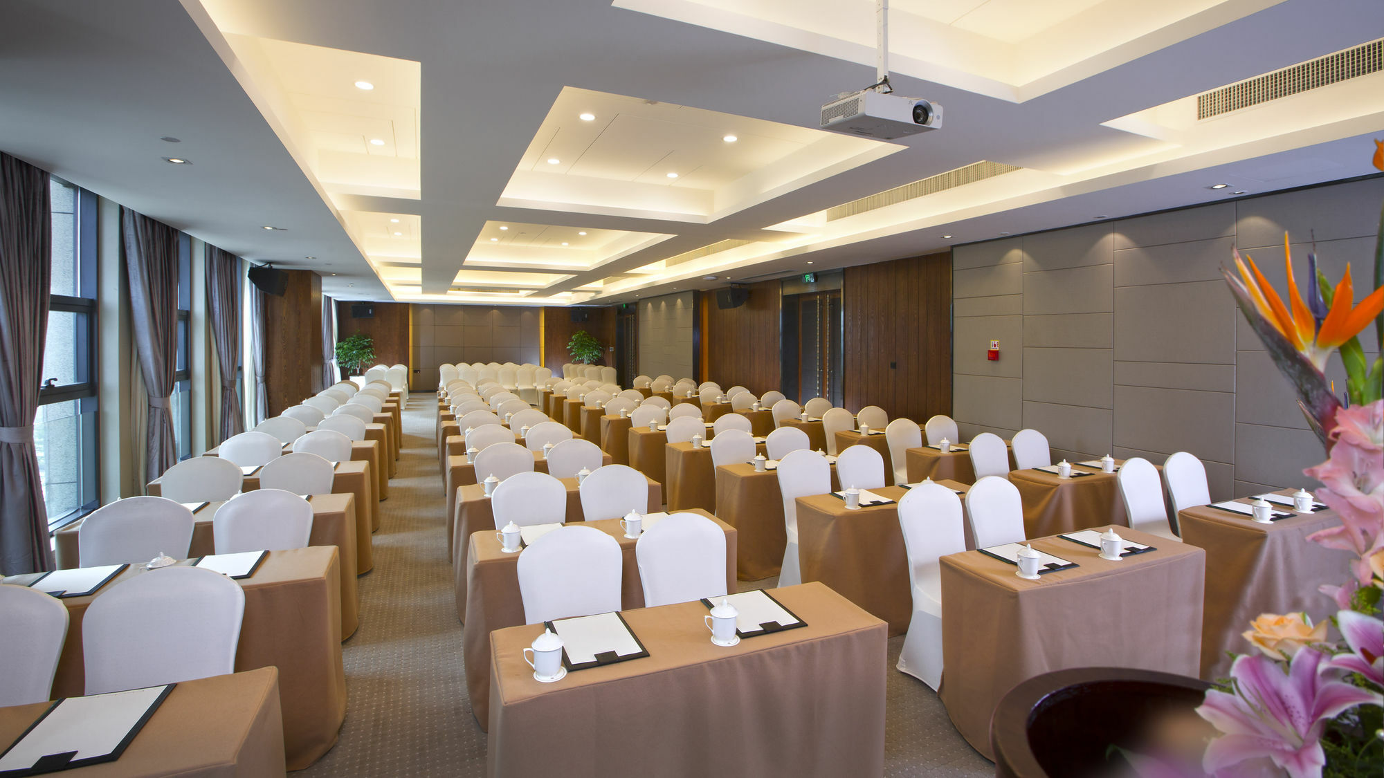 Ssaw Boutique Hotel Delan Mogan Mountain Deqing Esterno foto